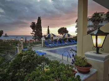 Alonakia Hotel