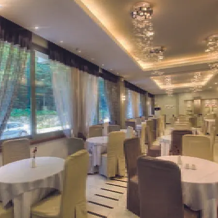 Arion Hotel 3*