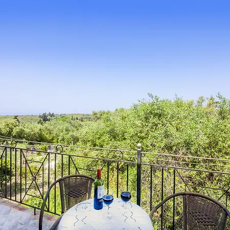 Harmony Luxury Appartement Marathiás