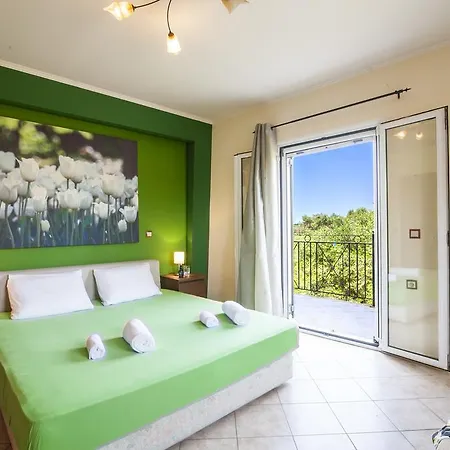 Harmony Luxury Marathiás