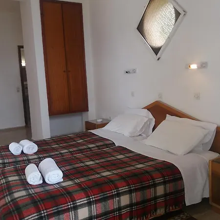 Litharia Aparthotel 2*