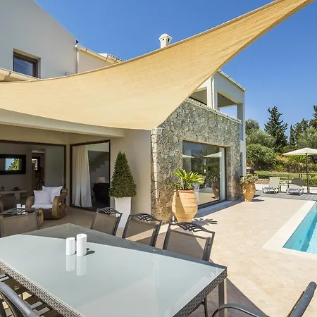 Villa Blue Waters *