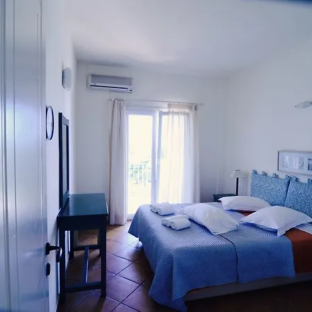 Aparthotel Panorama Hideaway 3*