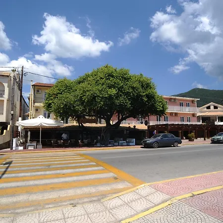 Costa 3*