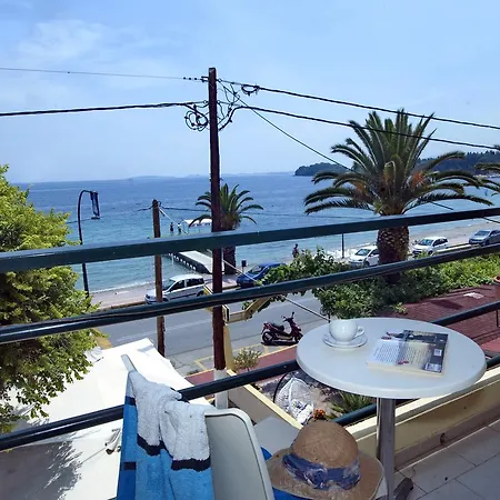 Costa 3*