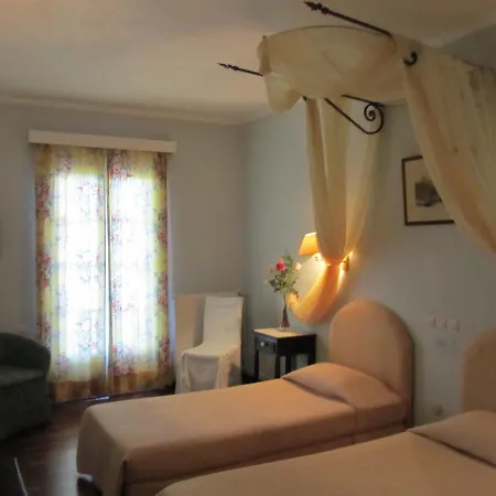 Hotel Levant 3*