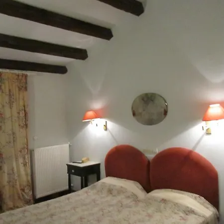Levant Hotel 3*