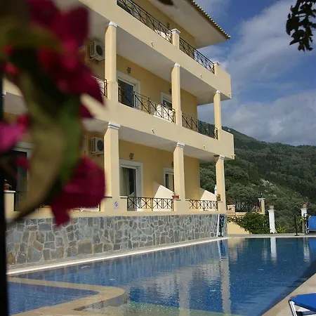 Hotel Alonakia