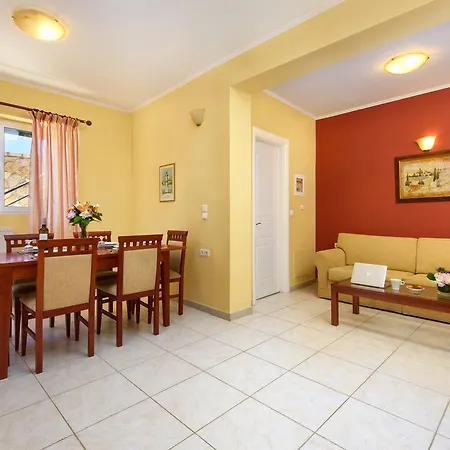 Villa Tesori Dassia (Corfu)