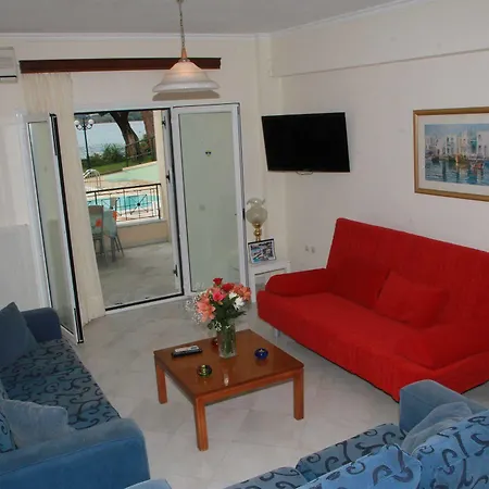 Saint Nicholas Hotel 3*