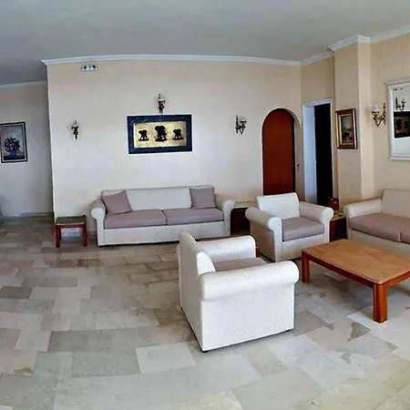 Litharia Aparthotel