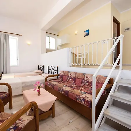 Aparthotel Litharia Benitses (Corfu)