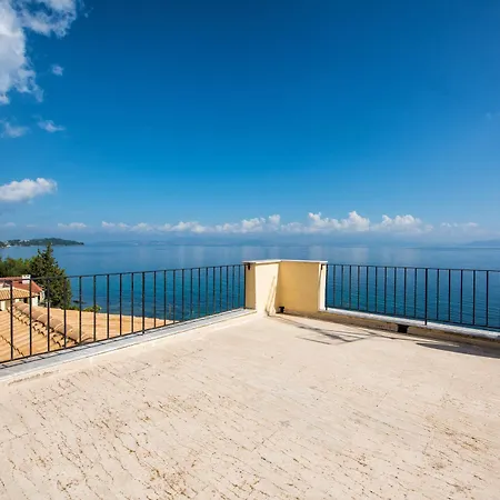 Aparthotel Litharia