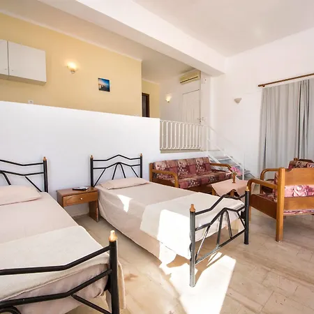 Litharia Aparthotel Benitses (Corfu)