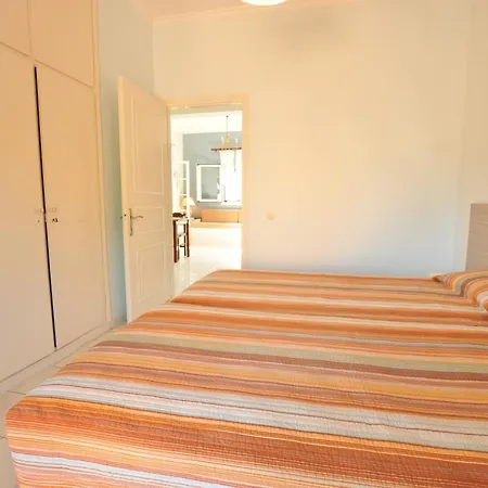 Elena Corfu Aparthotel 2*