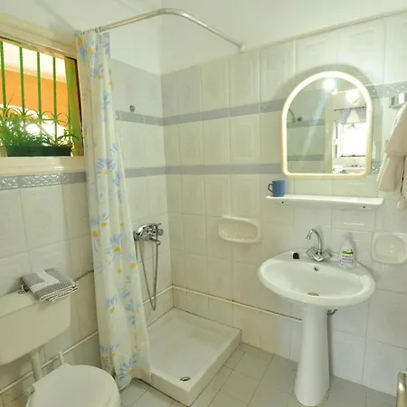 Aparthotel Elena Corfu 2*