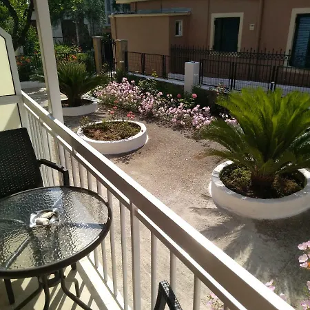 Twins Apartment