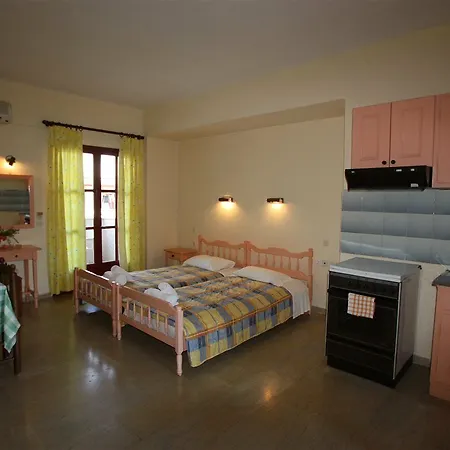 Bella Grecia And Apartment *
