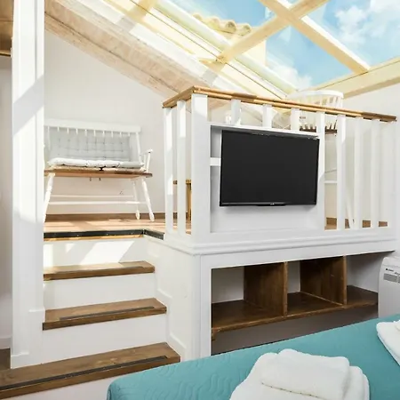 Sky Loft Corfu Old Town Apartment *