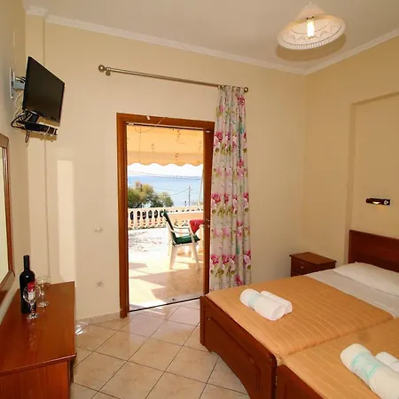 Blue Heaven Apartment Agios Georgios Pagon