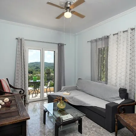 Pame Yianni! 2bd Cozy In Apartment *