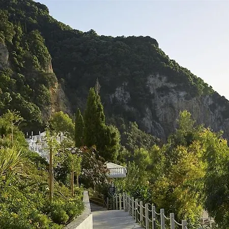 Aquis Agios Gordios Beach Hotel