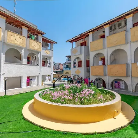Apartment Bella Grecia And By Hotelius *